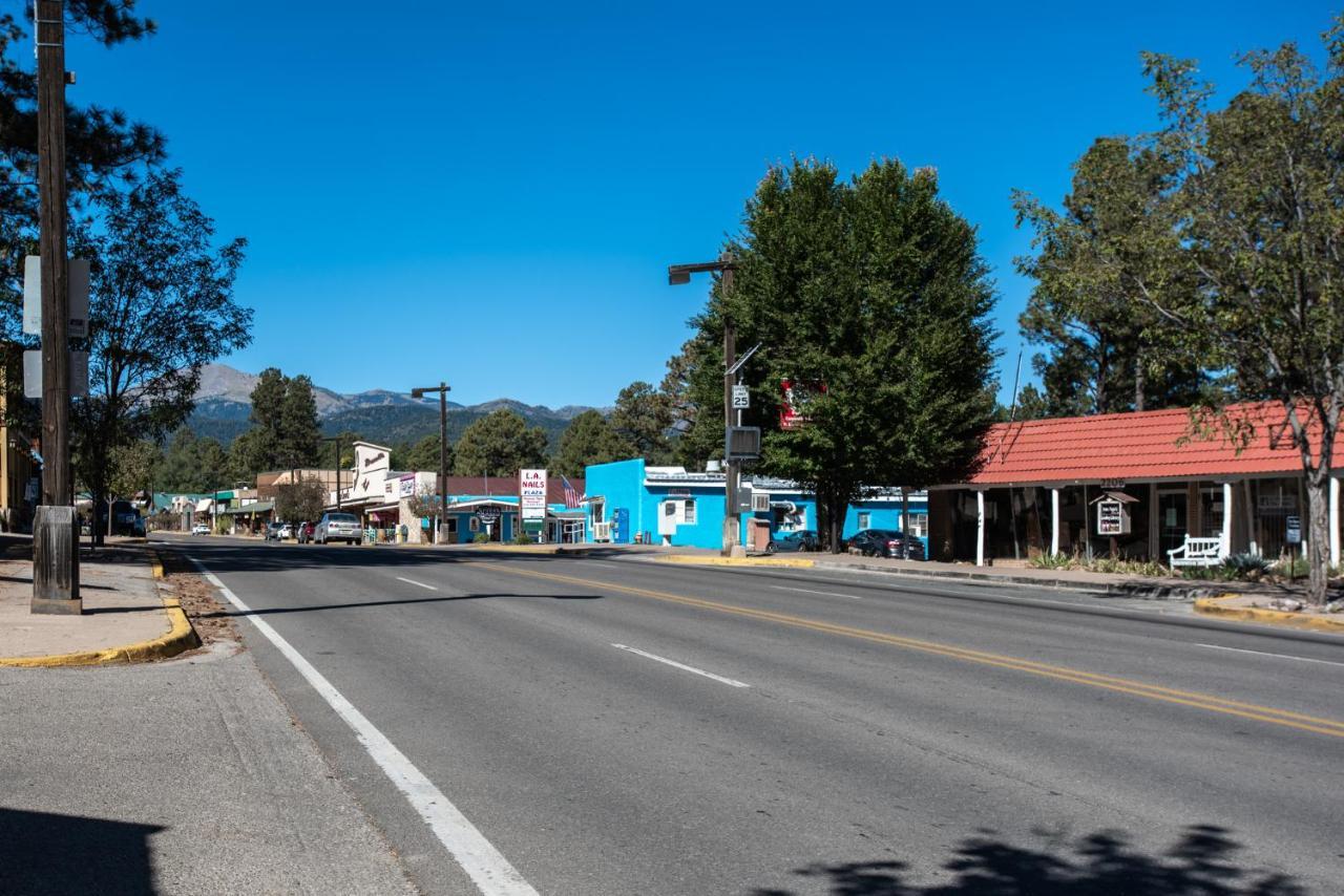 Apache Village 5, Queen Bed, Midtown, Sleeps 2 Ruidoso Exteriér fotografie
