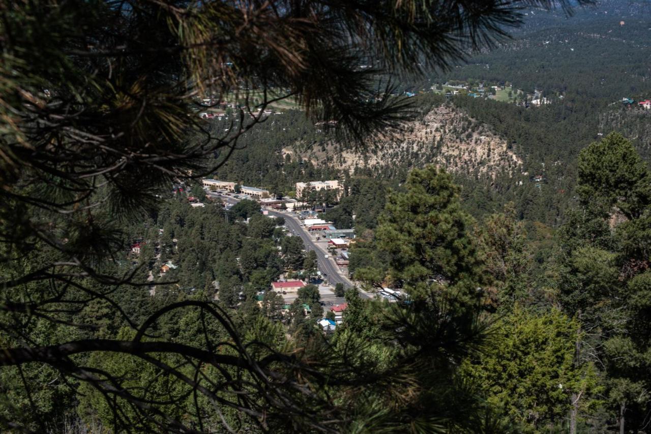 Apache Village 5, Queen Bed, Midtown, Sleeps 2 Ruidoso Exteriér fotografie